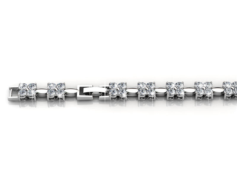 Sweet Bracelet, Cyncerity Jewellery in White Gold with crystals from Swarovski®