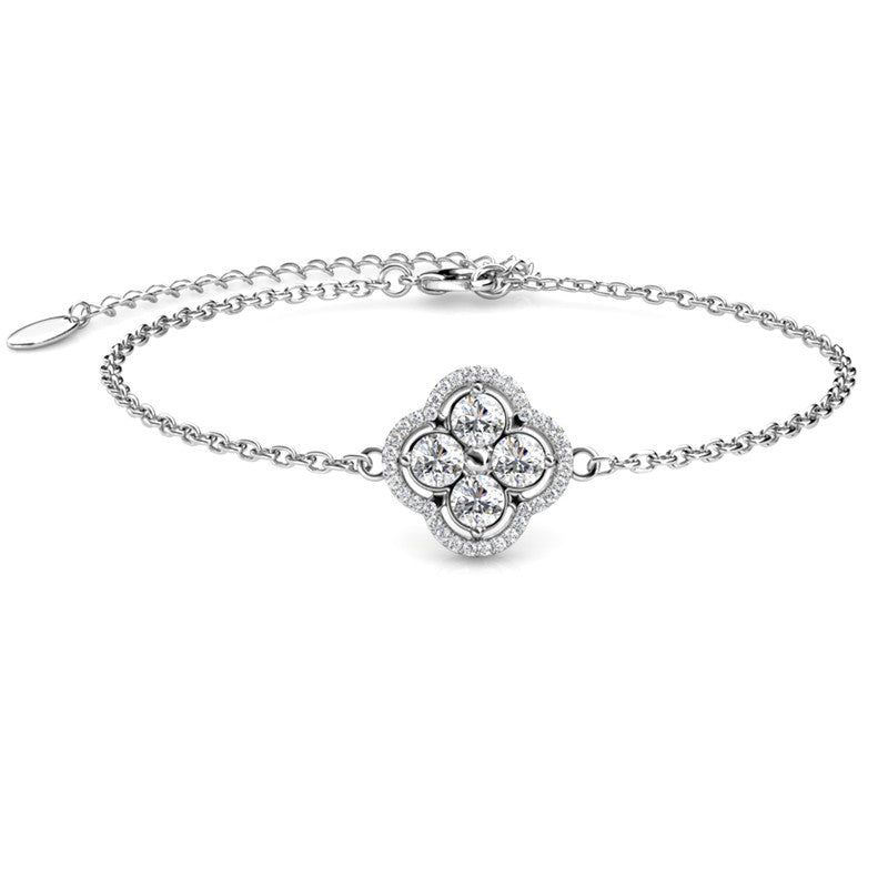 Classic Clover Bracelet, Cyncerity Jewellery with crystals from Swarovski®